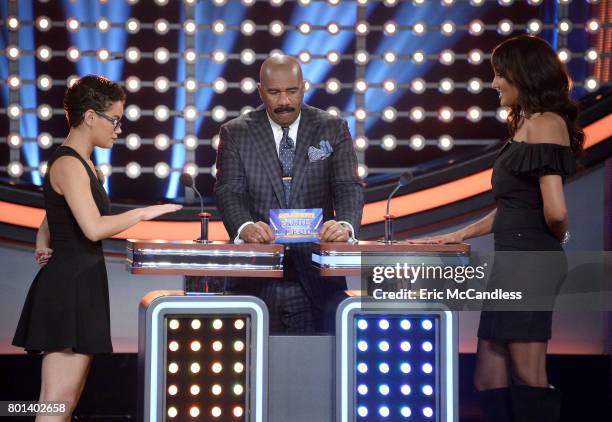 Episode 304" - "Neil deGrasse Tyson vs Rick Fox and Boy Band vs Girl Group"- The celebrity teams competing to win cash for their charities features...