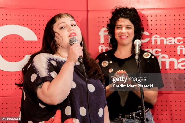 Singer Beth Ditto performs at FNAC Saint-Lazare on June 26, 2017 in Paris, France.