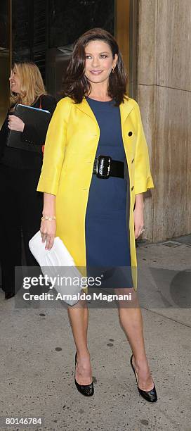 Catherine Zeta-Jones attends the re-opening of the Elizabeth Arden flagship store on Fifth Avenue March 6, 2008 in New York City.