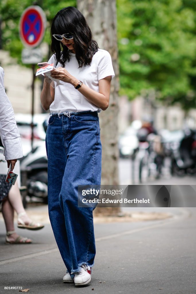 Street Style - Paris Fashion Week - Menswear Spring/Summer 2018 : Day Five