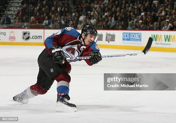 Joe Sakic of the Colorado Avalanche shoots against the Anaheim Ducks at the Pepsi Center on March 6, 2008 in Denver, Colorado.