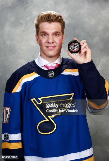 Robert Thomas, 20th overall pick of the St. Louis Blues, poses for a portrait during Round One of the 2017 NHL Draft at United Center on June 23,...