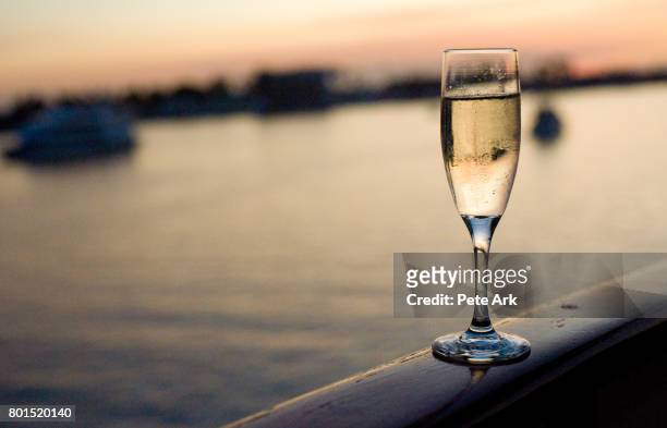 champagne - newport beach california stock-fotos und bilder