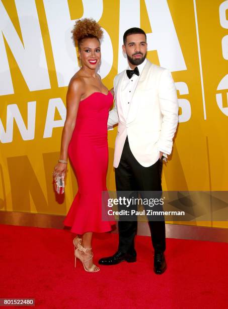 Rosalyn Gold-Onwude and Drake attend the 2017 NBA Awards at Basketball City - Pier 36 - South Street on June 26, 2017 in New York City.