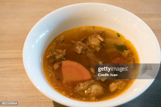 beef vegetable soup - minestrone stock-fotos und bilder