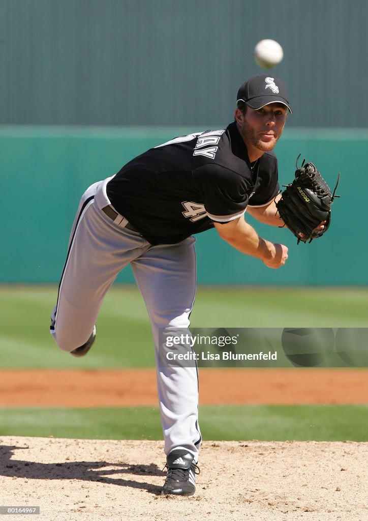 Chicago White Sox v Los Angeles Angels of Anaheim