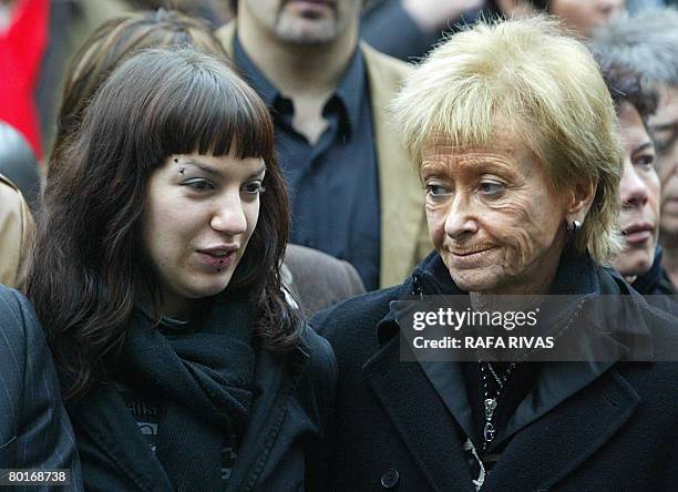 Spanish Vice President Maria Teresa Fernandez de la Vega looks at Sandra Carrasco , daughter of former ruling Socialist Party-PSOE Mondragon city...