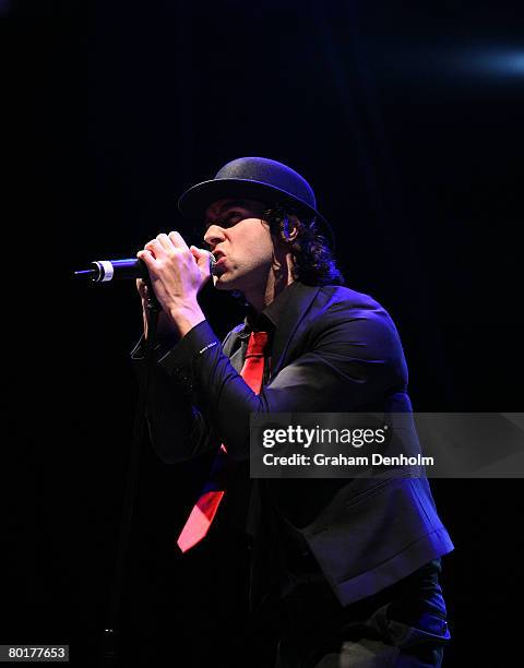 Paul Smith from the group Maximo Park performs during day three of Playground Weekender 2008 at the Del Rio Resort on March 9, 2008 in Sydney,...