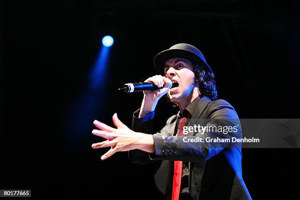 Paul Smith from the group Maximo Park performs during day three of Playground Weekender 2008 at the Del Rio Resort on March 9, 2008 in Sydney,...