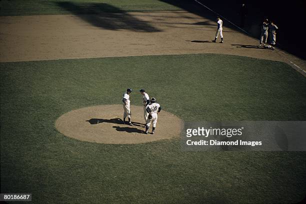 Sal Maglie” Baseball Photos and Premium High Res Pictures - Getty Images