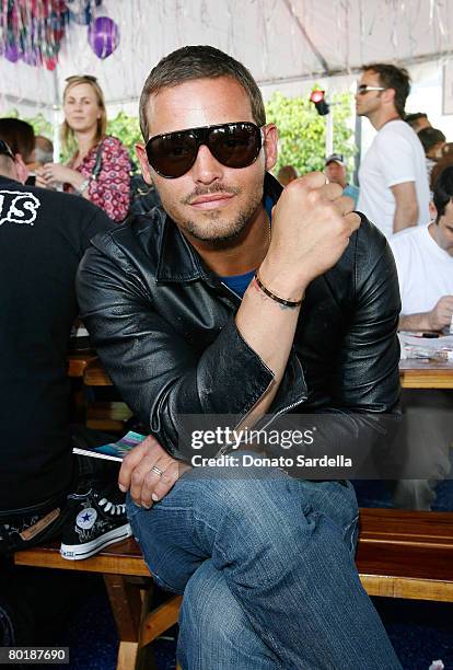 Actor Justin Chambers attends the Cindy Carwford & Rende Berger host the John Varvatos 6th Annual Stuart House Benefit presented by Converse March 9,...