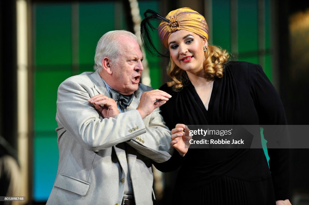 Glyndebourne's Production Of Richard Strauss's Ariadne Auf Naxos At Glyndebourne