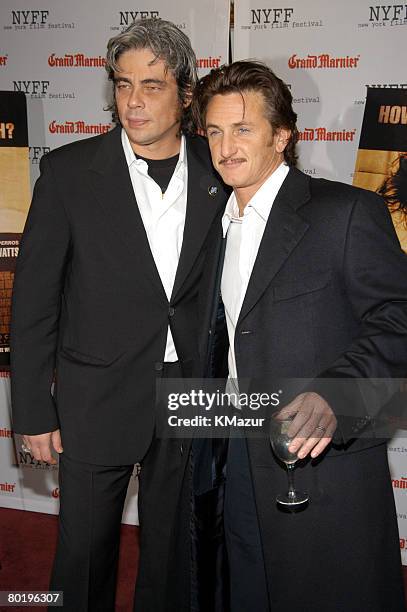 Benicio Del Toro and Sean Penn