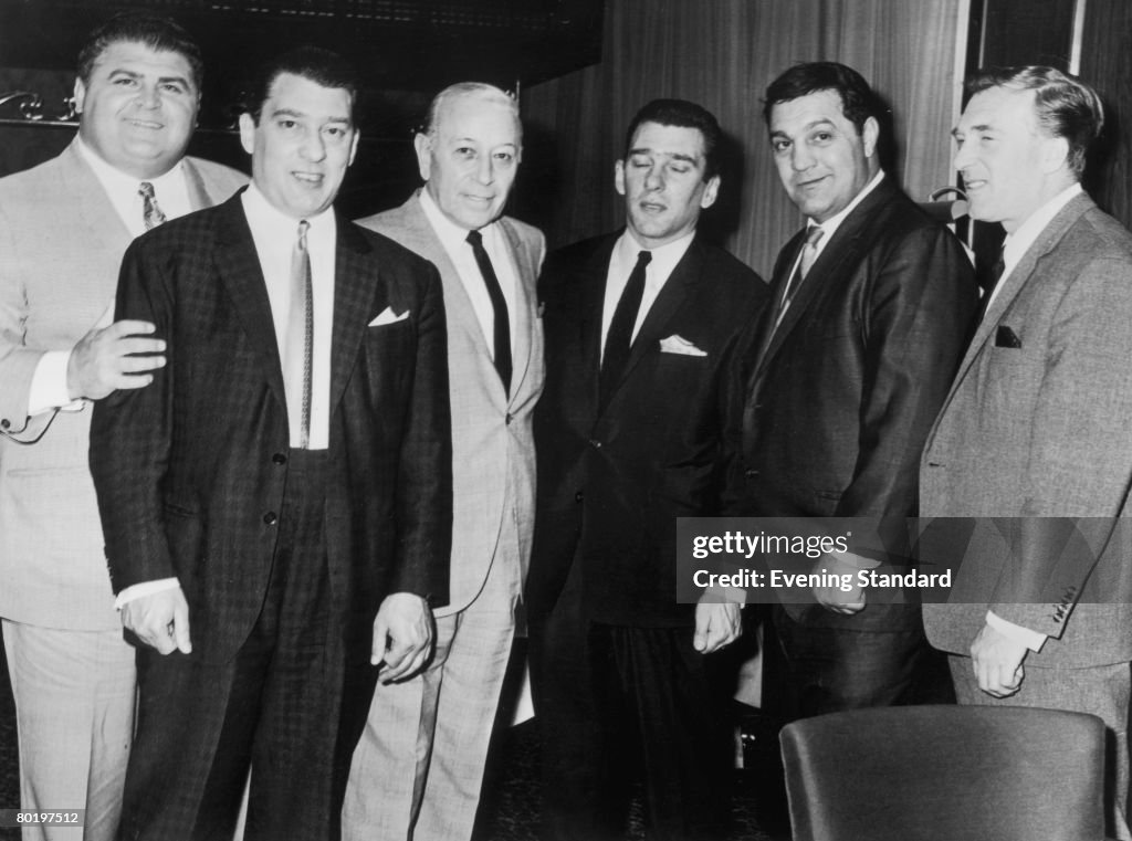 Krays Parents London gangsters the Kray twins, Ronnie and Reggie with their brother ...