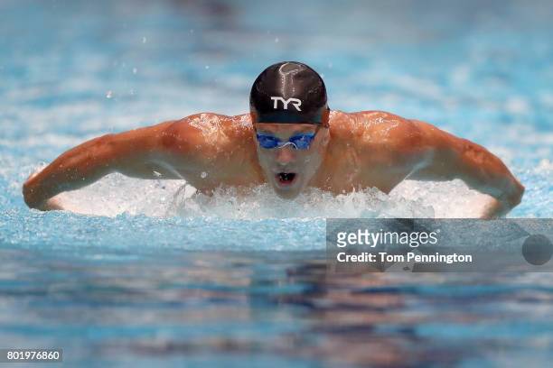 Tom Shields swims a heat race in the Men's 200 LC Meter Butterfly during the 2017 Phillips 66 National Championships & World Championship Trials at...