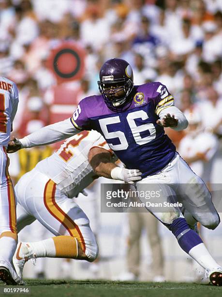 Minnesota Vikings defensive end Chris Doleman in action during a 24-10 win over the Tampa Bay Buccaneers on November 12, 1989 at Tampa Stadium in...