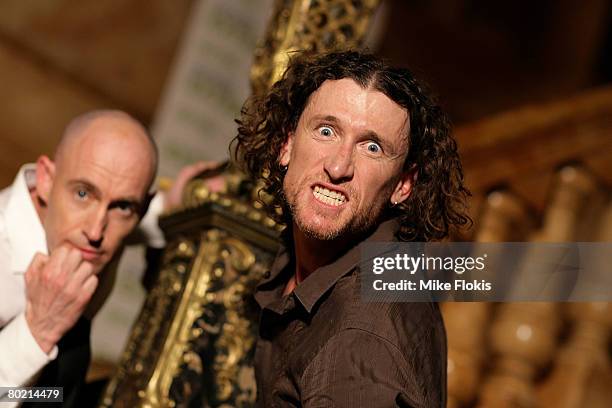 78 Umbilical Brothers David Collins Stock Photos, High-Res Pictures ...