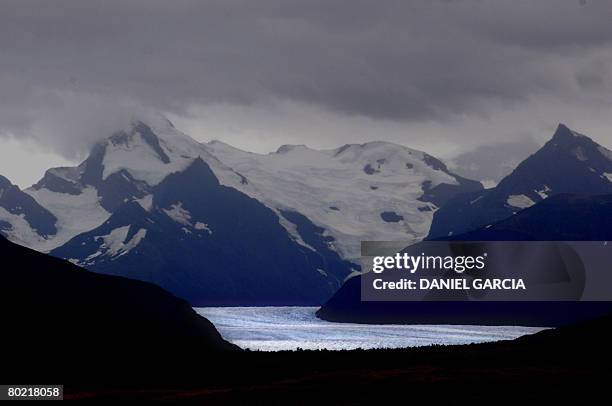 View of the glacier Perito Moreno taken from state road 15 February 28, 2008 in the Park and National Reservation Los Glaciares, an ecotourism...