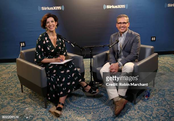 Steve Carell visits Entertainment Weekly Radio with host Jessica Shaw at SiriusXM Studios on June 27, 2017 in New York City.