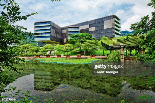 Horizontal Skyscrapervanke Center Mixeduse Building In Shenzhen