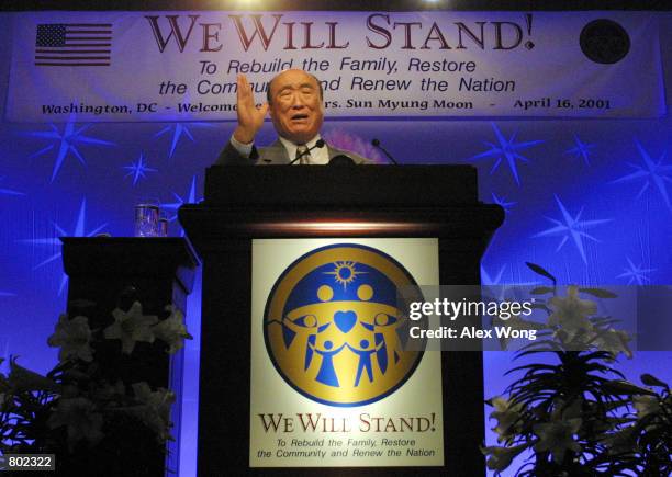 Rev. Moon Unification Church Sun Myung Moon Photos and Premium High Res Pictures ...