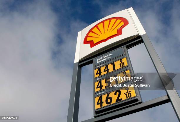 Shell Gas Onptions 5,886 Shell Oil Gas Stock Photos, High-Res Pictures, and Images - Getty ...