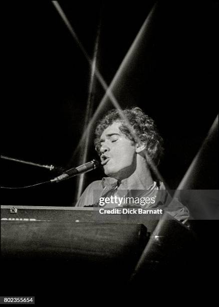 Mike Montgomery of Back Street Crawler performing on stage, New Victoria Theatre, London, United Kingdom, November 28th, 1975.