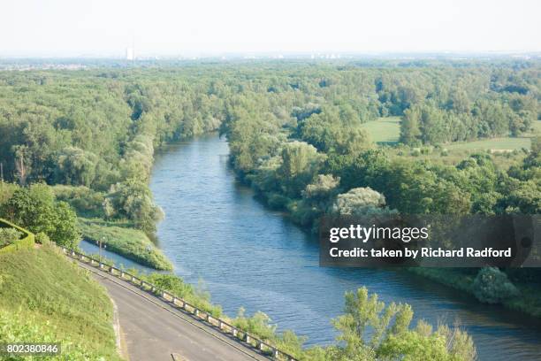 the confluence of the rivers labe and vltava, melnik - vitava photos et images de collection