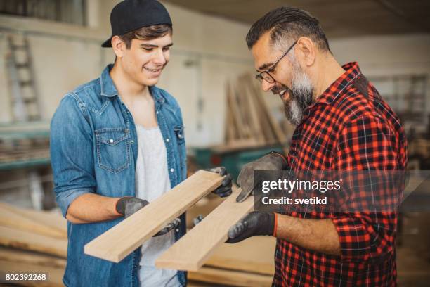 part by part towards goal - workbench stock pictures, royalty-free photos & images