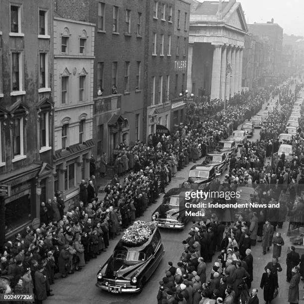 The funeral of Alfred Byrne , also known as Alfie Byrne, an Irish nationalist politician, who served as both an MP in the House of Commons of the...