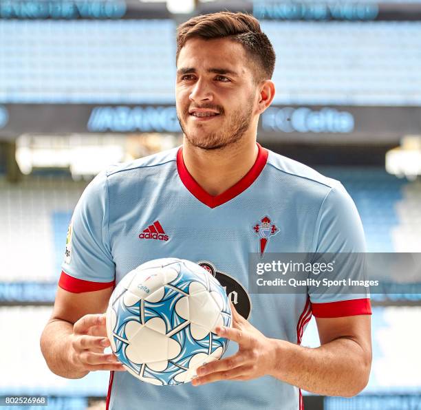 Maxi Gomez poses during his presentation as a new player for Celta de Vigo at Estadio Balaidos on June 28, 2017 in Vigo, Spain.