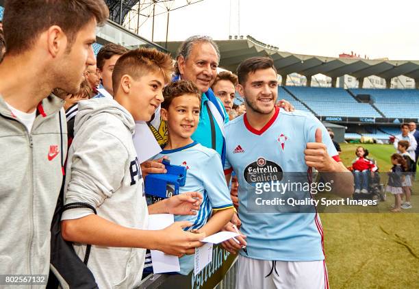 Maxi Gomez poses with fans during his presentation as a new player for Celta de Vigo at Estadio Balaidos on June 28, 2017 in Vigo, Spain.