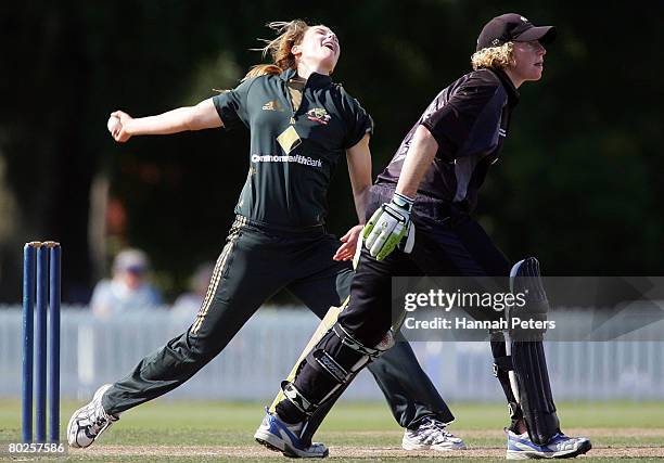 Kirsten Pike of Australia bowls during the fourth Rose Bowl Series One Day International match between the New Zealand Silver Ferns and Australian...