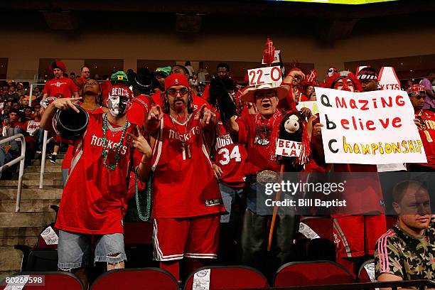 Houston Rockets Rowdy Red Rowdies Photos and Premium High Res Pictures - Getty Images