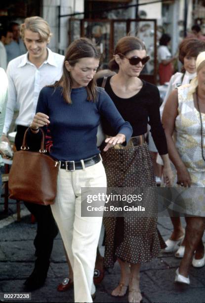 Lee Radziwill and Jackie Onassis