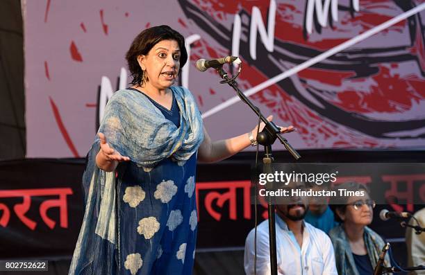 Saba Diwan addressing people joined hands and protest in support of the campaign 'Not in My Name' against lynching of a Muslim at Jantar Mantar on...