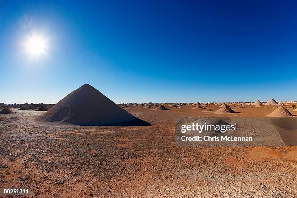 opal mining area in coober pedy in the south australian outback. - opal mining stock-fotos und bilder