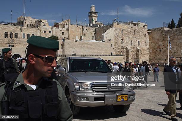 Israeli Secret Service Photos and Premium High Res Pictures - Getty Images