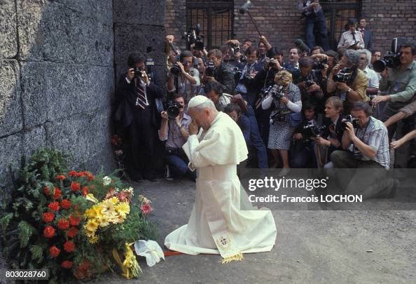 Jean-Paul II à Auschwitz Jean-Paul II à Auschwitz