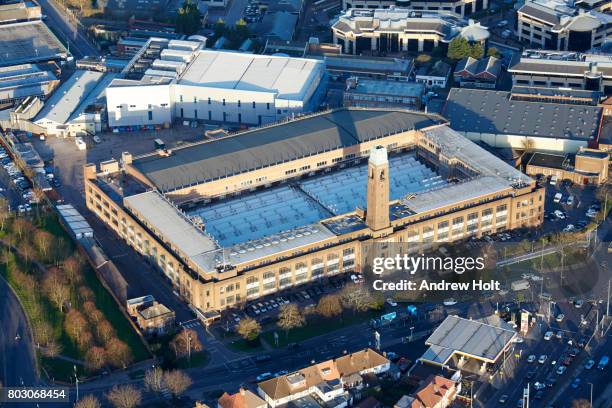 Tw7 Postcode 405 Gillette Corner Stock Photos, High-Res Pictures, and Images - Getty ...