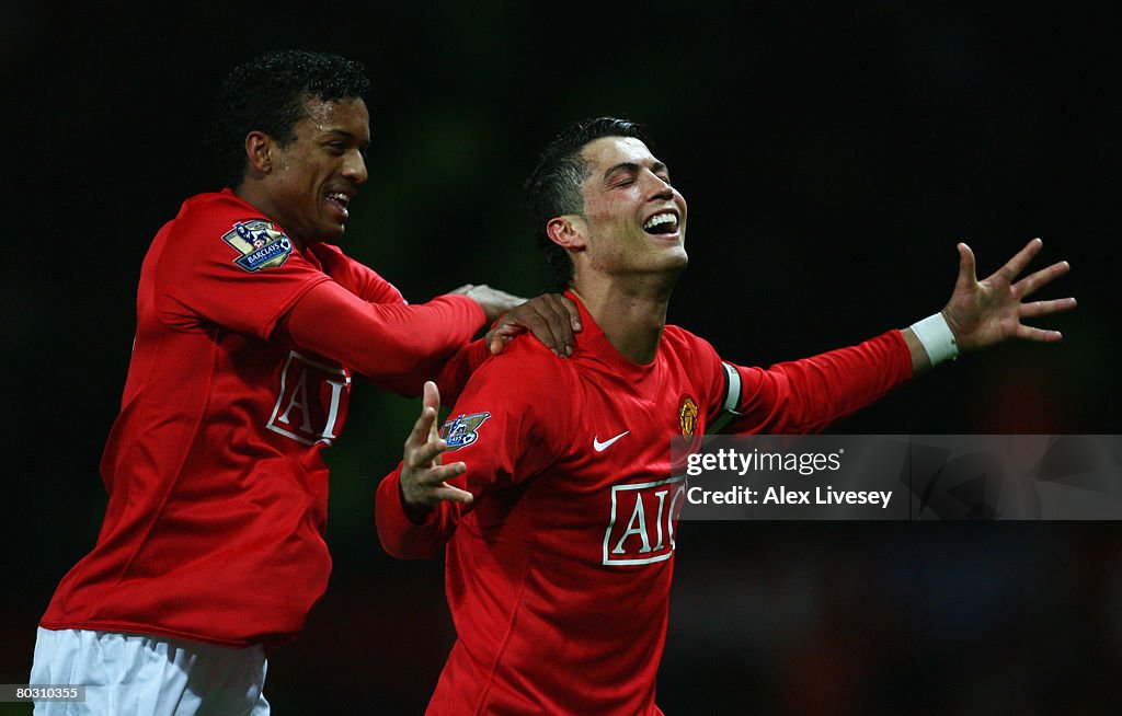Manchester United v Bolton Wanderers - Barclays Premier League