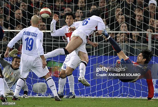 Genoa's forward Marco Borriello shoots at the goal against Inter Milan, during the "Serie A" football match at Marassi Genoa's Communal Stadium on...