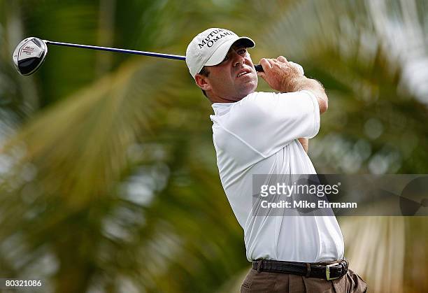 Ryan Armour hits his tee shot on the 10th hole during the first round of the Puerto Rico Open presented by Banco Popular held on March 20, 2008 at...