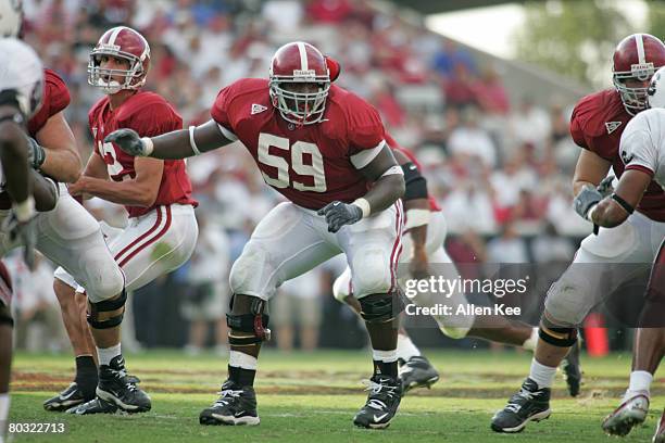 Alabama offensive lineman Antoine Caldwell in action against South Carolina at Williams-Brice Stadium in Columbia, South Carolina on September 17,...