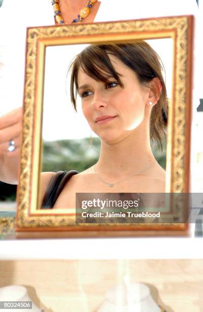 Jennifer Love Hewitt during the Silver Spoon Beauty Buffet Sponsored By Allure - Day One