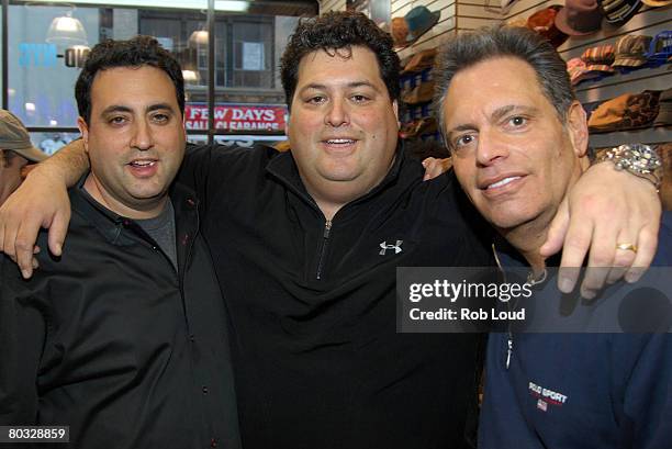 Jonathan Ressler Photos and Premium High Res Pictures - Getty Images