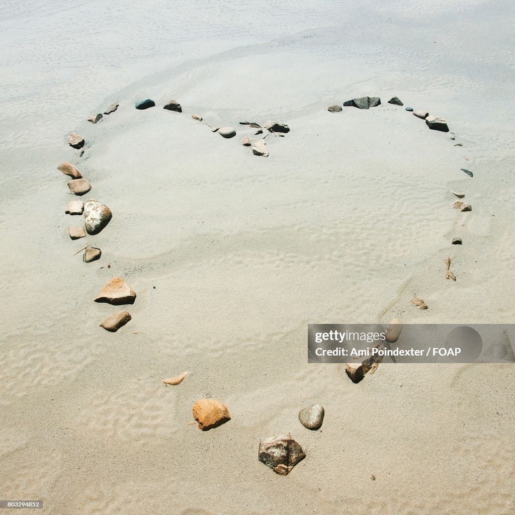 Love on sand