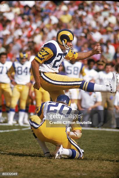 Kicker David Ray of the Los Angeles Rams kicks a field goal against the Atlanta Falcons at Fulton-County Stadium on November 4, 1973 in Atlanta,...