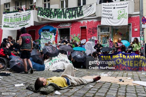 Demonstrator sleeps in front of the blockade in Berlin, Germany on 29 June 2017. The shop in the district Neuklln was terminated in April 2016. After...