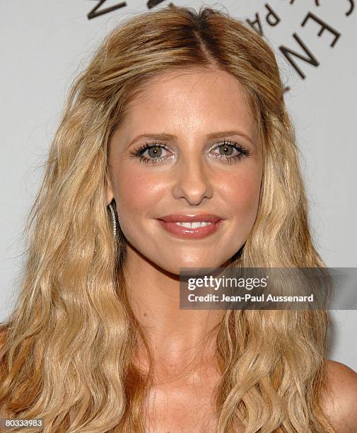 Actress Sarah Michelle Gellar arrives at the "Buffy The Vampire Slayer" reunion, part of the 25th annual William S. Paley Television Festival held at...